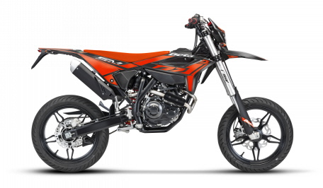 https://www.betamotor.com/de/moto/rr-motard-125-t/